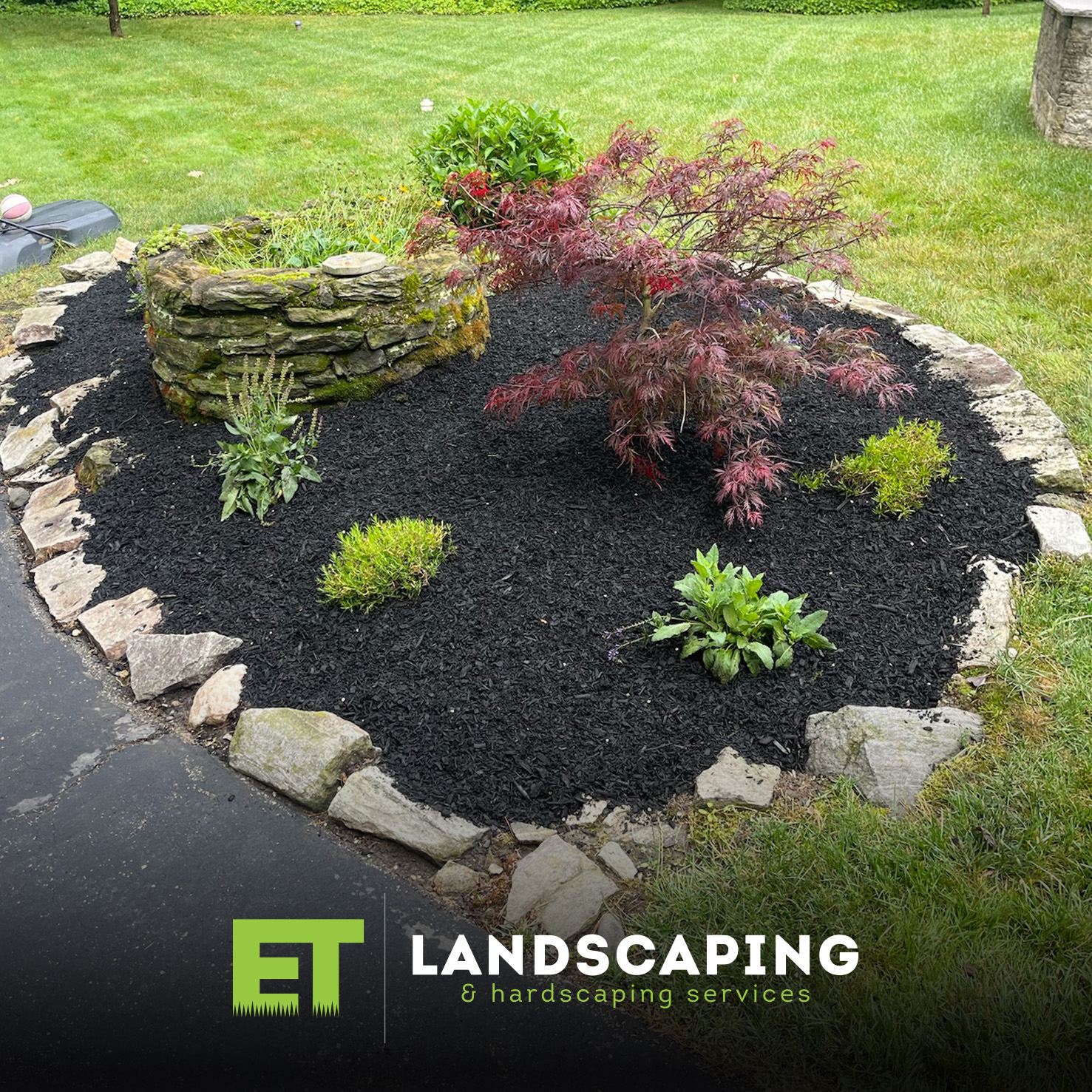 ET Landscaping Project: Landscape Island with Stone in Delaware County, PA
